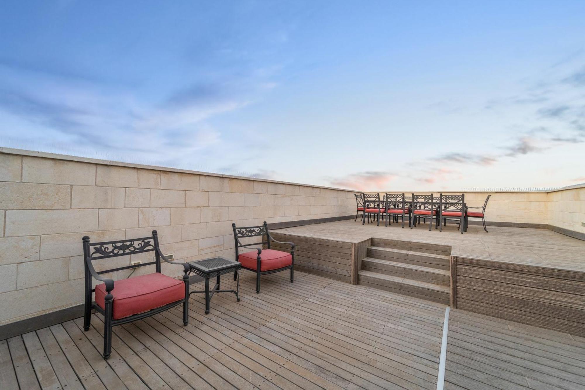 Isrentals Haneviim - Aparthotel In City Center Jerusalem Exterior foto